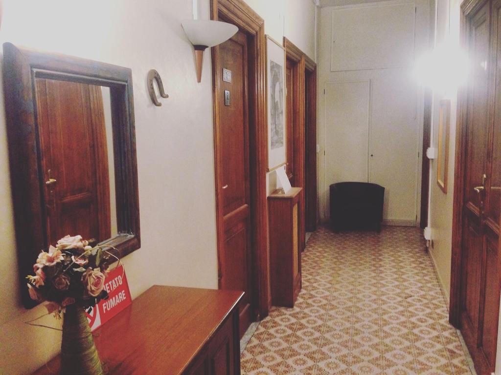 Roi Suite Rome Bagian luar foto
